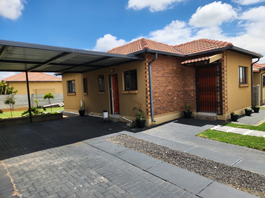 3 Bedroom Property for Sale in Waterkloof A H North West
